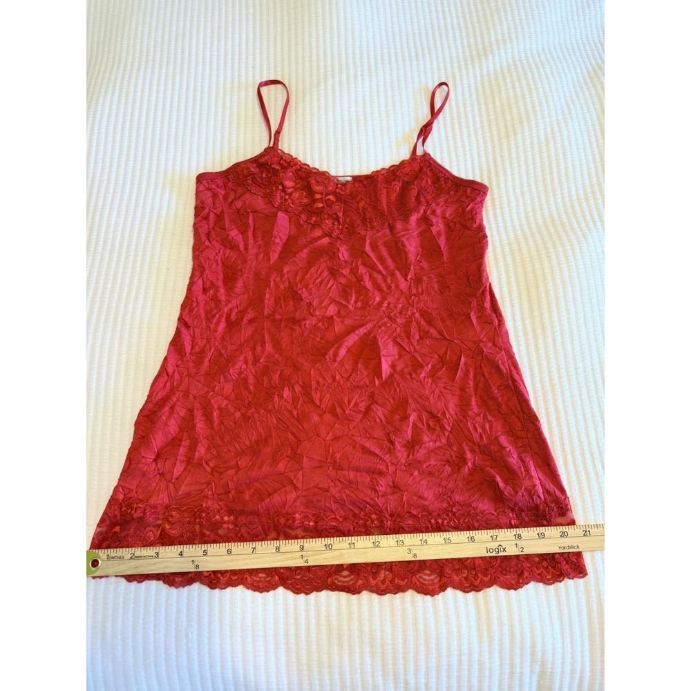 Maurices Womens Lace Trim Tank Top Crinkle Cami Textured Red Size L Y2K Fairy - Picture 8 of 9